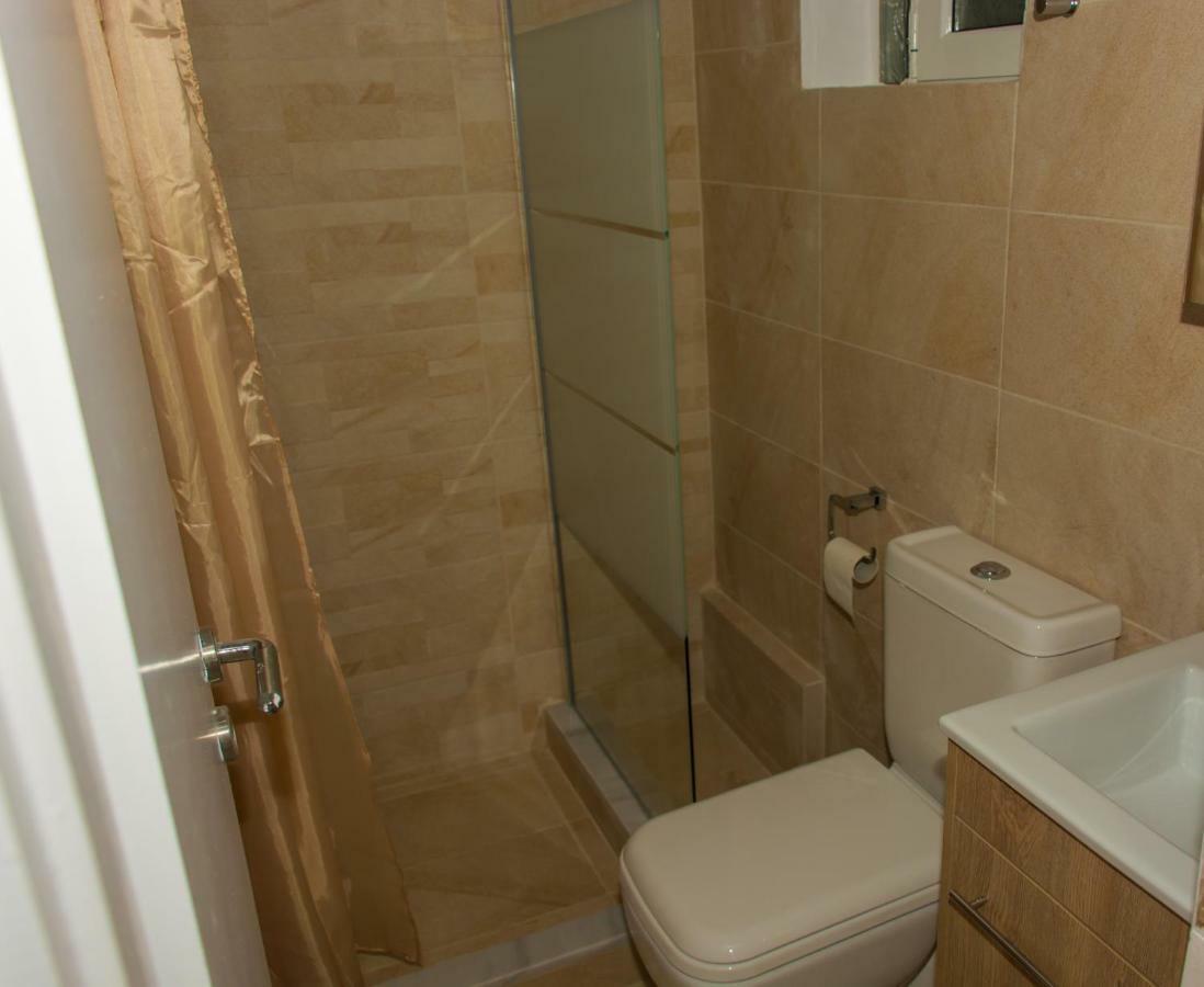 Central Luxury Studio Corinth Luaran gambar