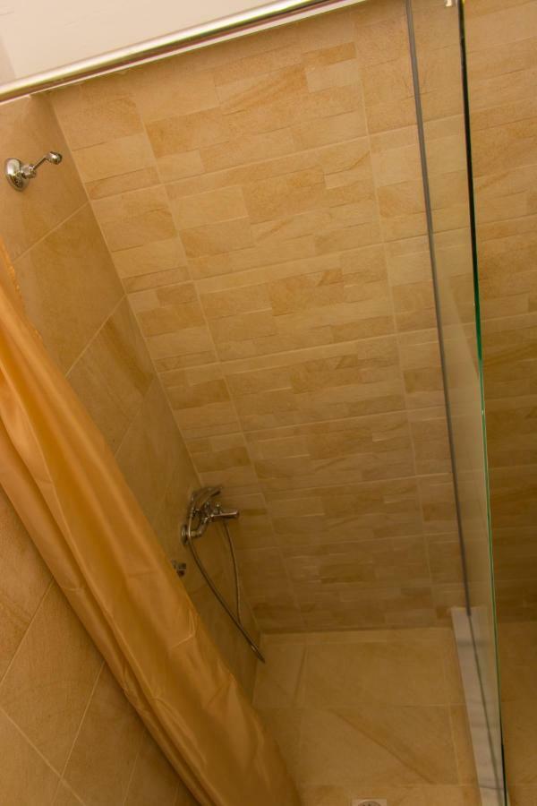 Central Luxury Studio Corinth Luaran gambar